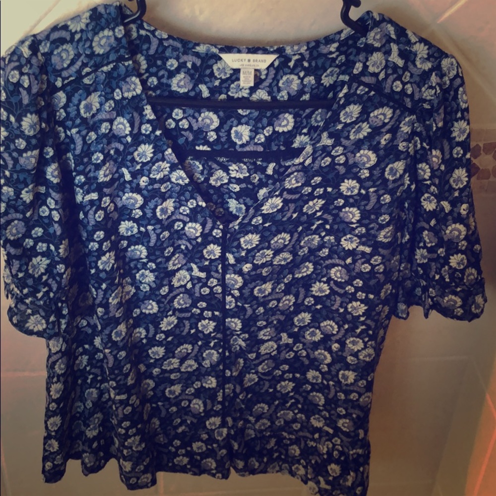 Women’s M Lucky Brand Blouse